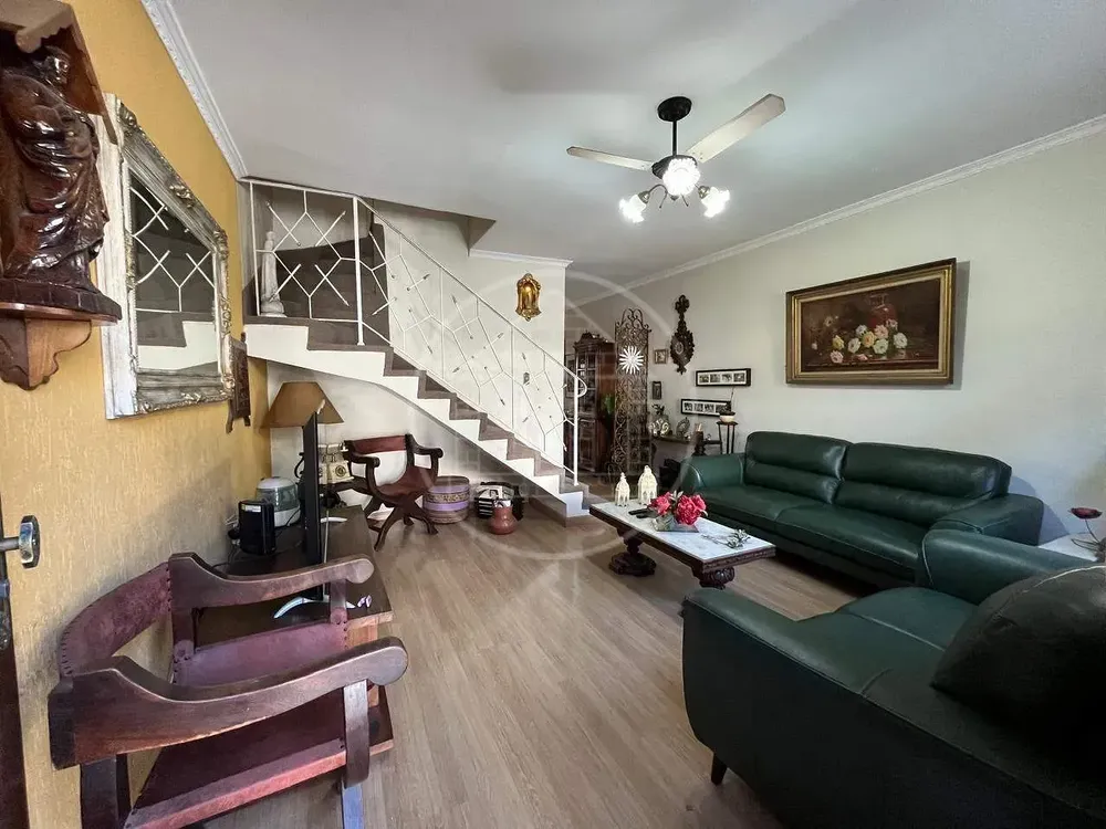 Casa, 4 quartos, 121 m² - Foto 1