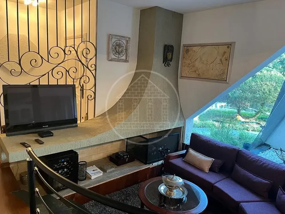 Sobrado, 4 quartos, 394 m² - Foto 1