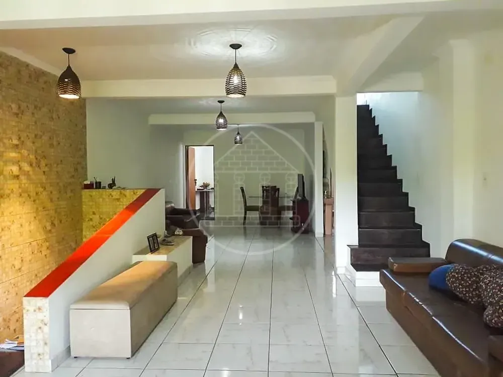 Sobrado, 3 quartos, 300 m² - Foto 1
