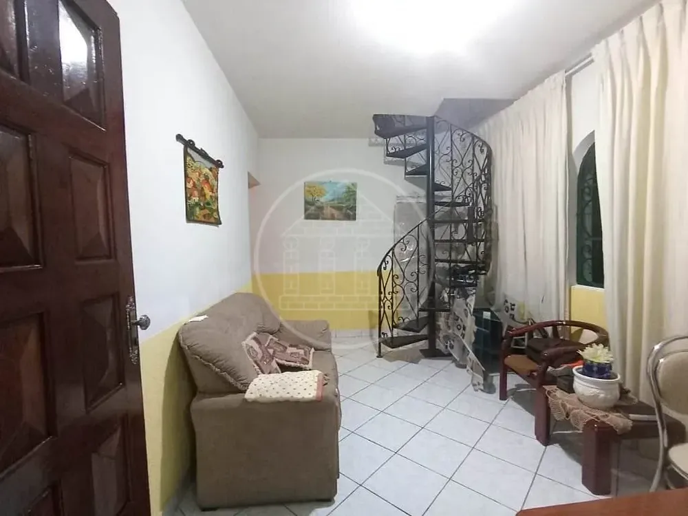 Sobrado, 2 quartos, 180 m² - Foto 1