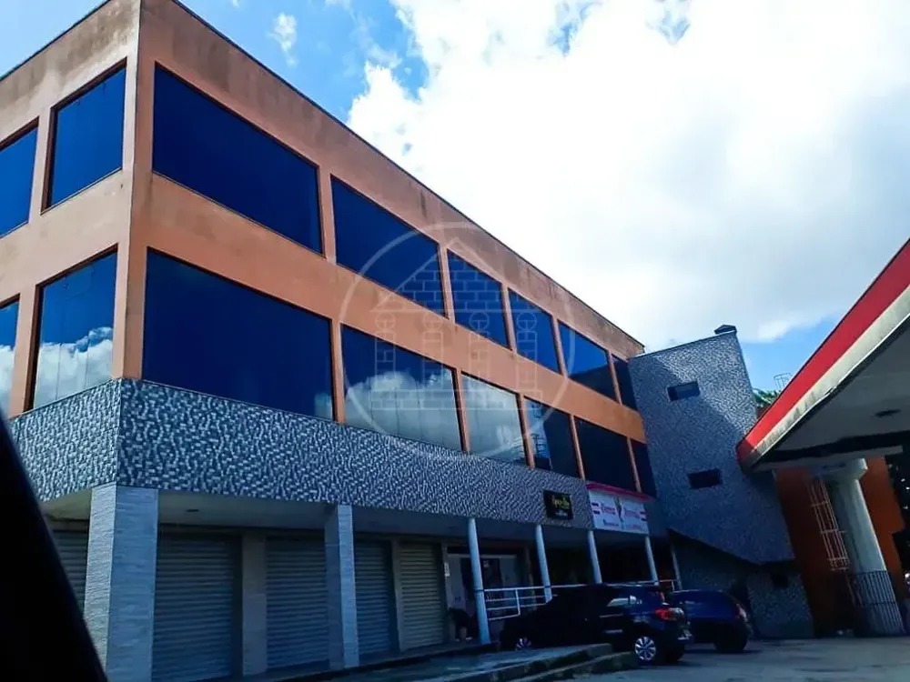 Prédio Inteiro, 750 m² - Foto 1