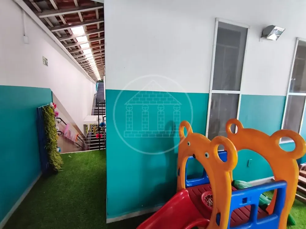 Prédio Inteiro, 490 m² - Foto 1
