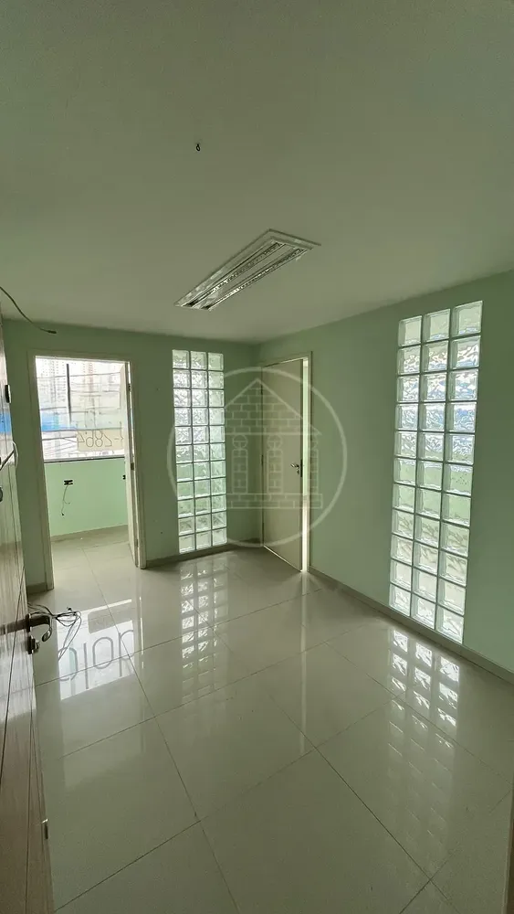 Prédio Inteiro, 200 m² - Foto 1