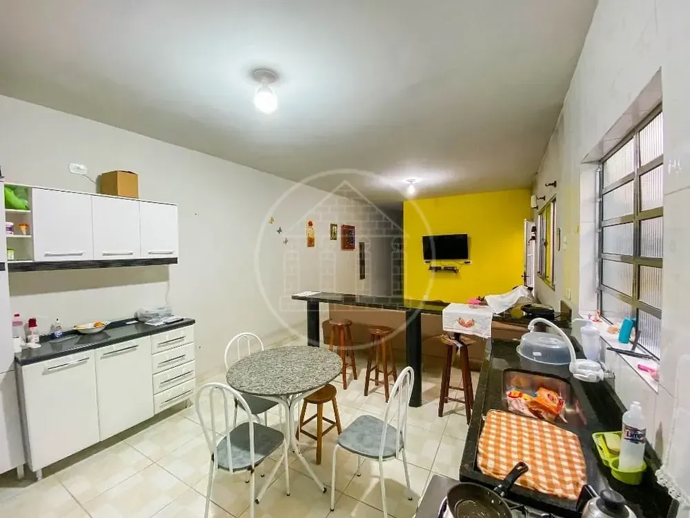 Casa, 4 quartos, 250 m² - Foto 3