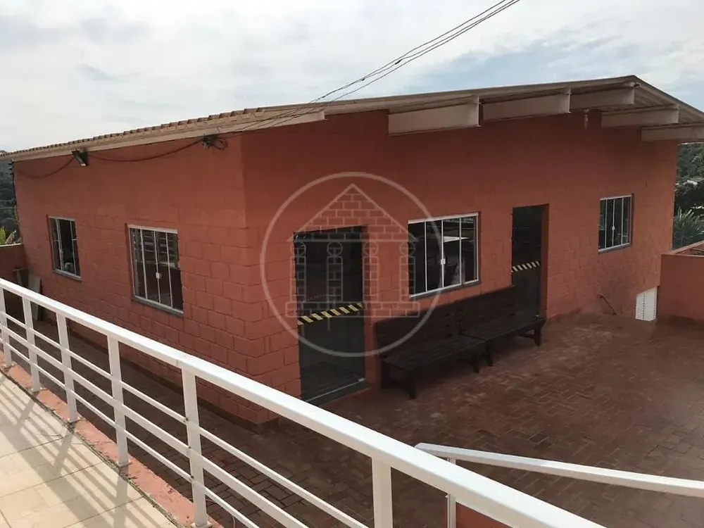 Chácara, 6 quartos, 4000 m² - Foto 1