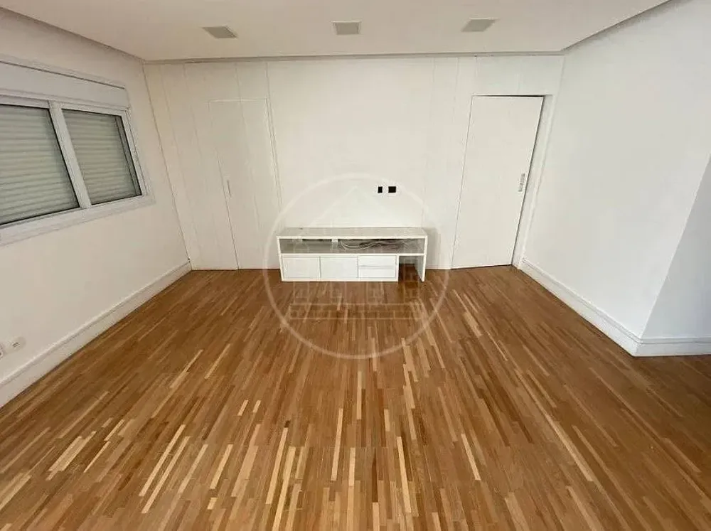 Apartamento, 3 quartos, 271 m² - Foto 2