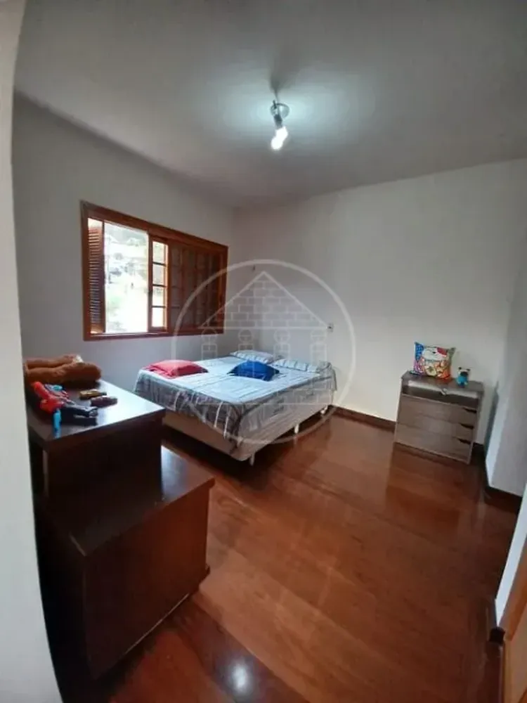Casa, 4 quartos, 320 m² - Foto 9