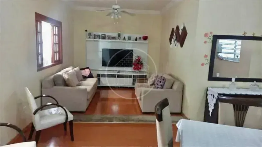 Casa, 3 quartos, 193 m² - Foto 2