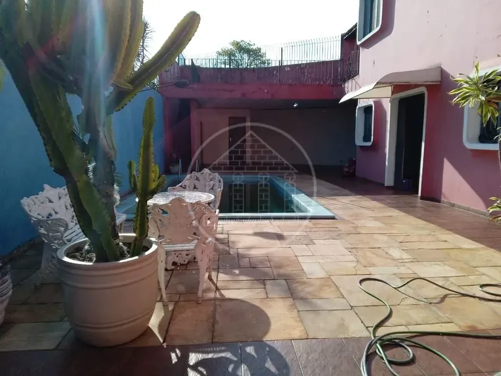 Sobrado, 4 quartos, 258 m² - Foto 2