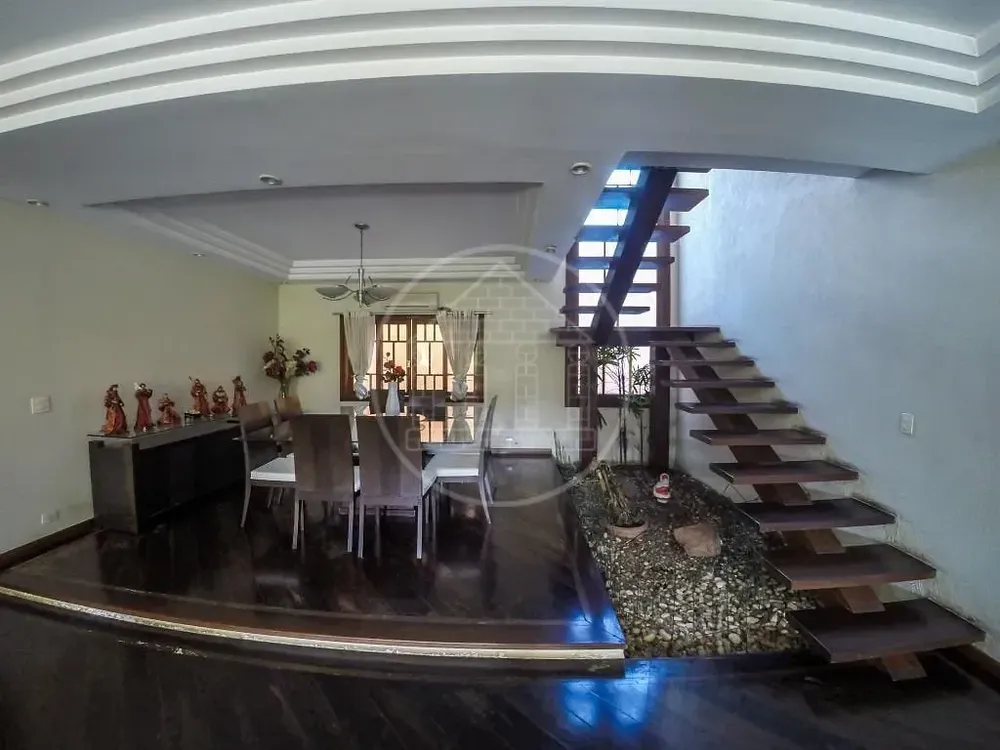 Sobrado, 5 quartos, 550 m² - Foto 2