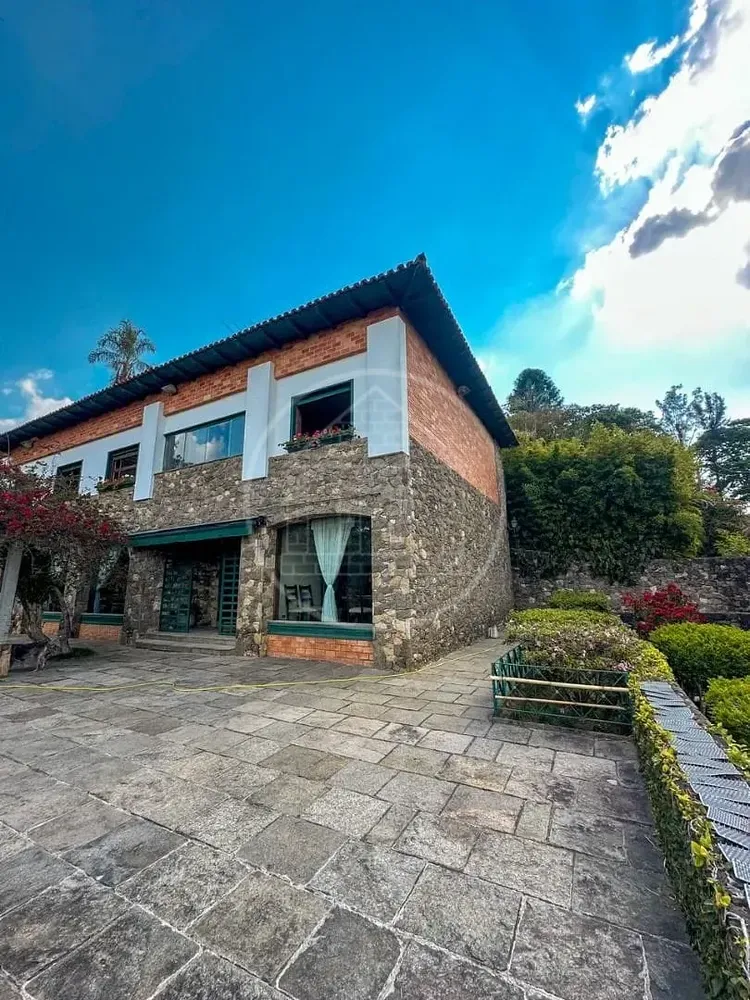 Casa, 4 quartos, 750 m² - Foto 1