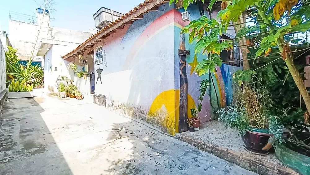 Casa, 1 quarto, 172 m² - Foto 1