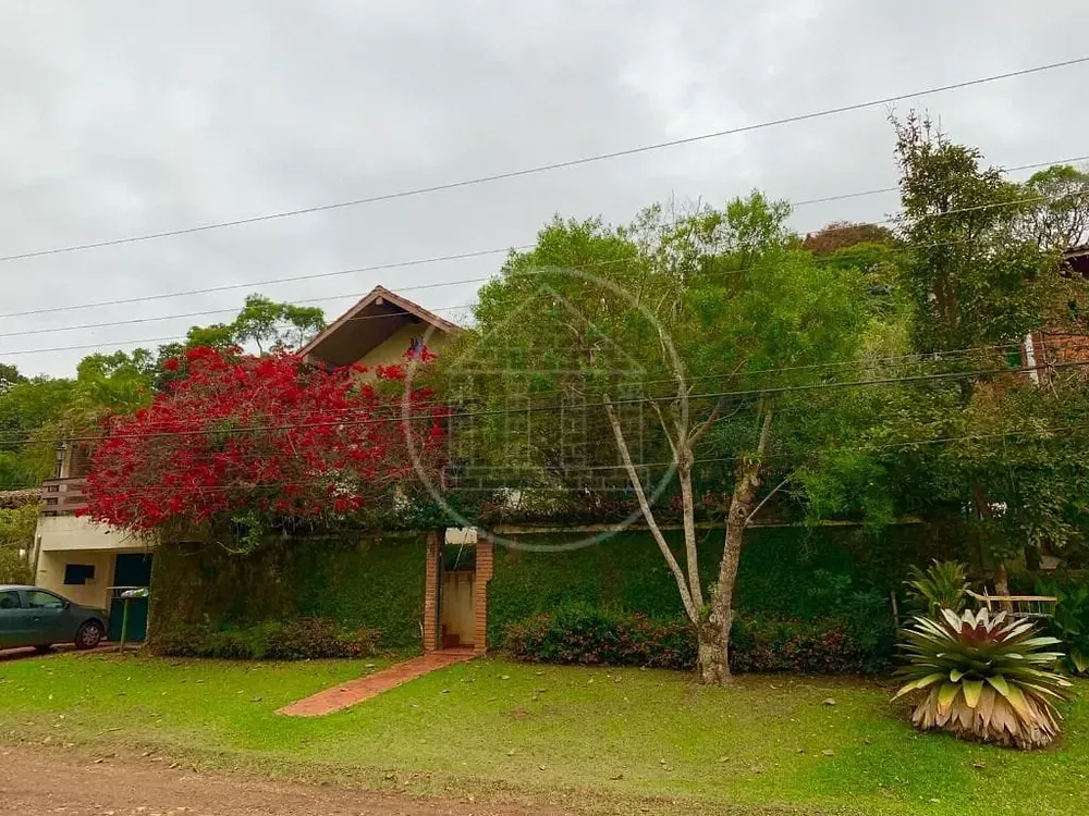Sobrado, 5 quartos, 329 m² - Foto 1
