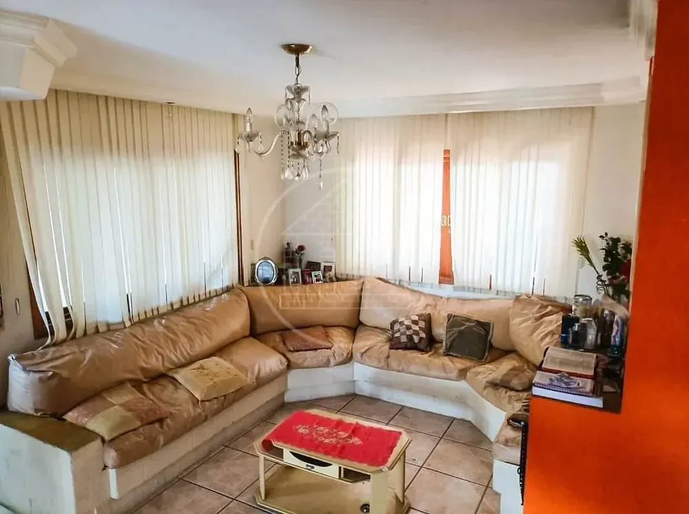 Sobrado, 3 quartos, 200 m² - Foto 1