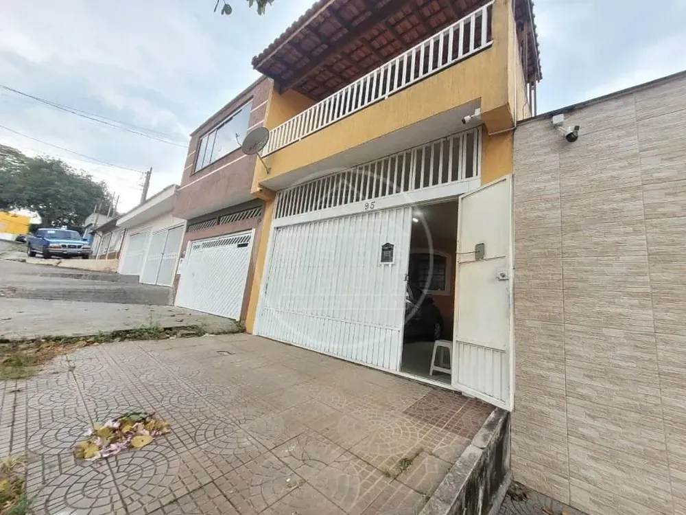 Sobrado, 4 quartos, 170 m² - Foto 1