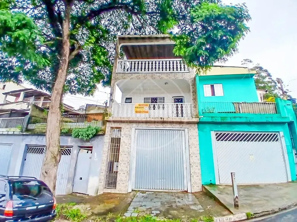 Sobrado, 3 quartos, 180 m² - Foto 1