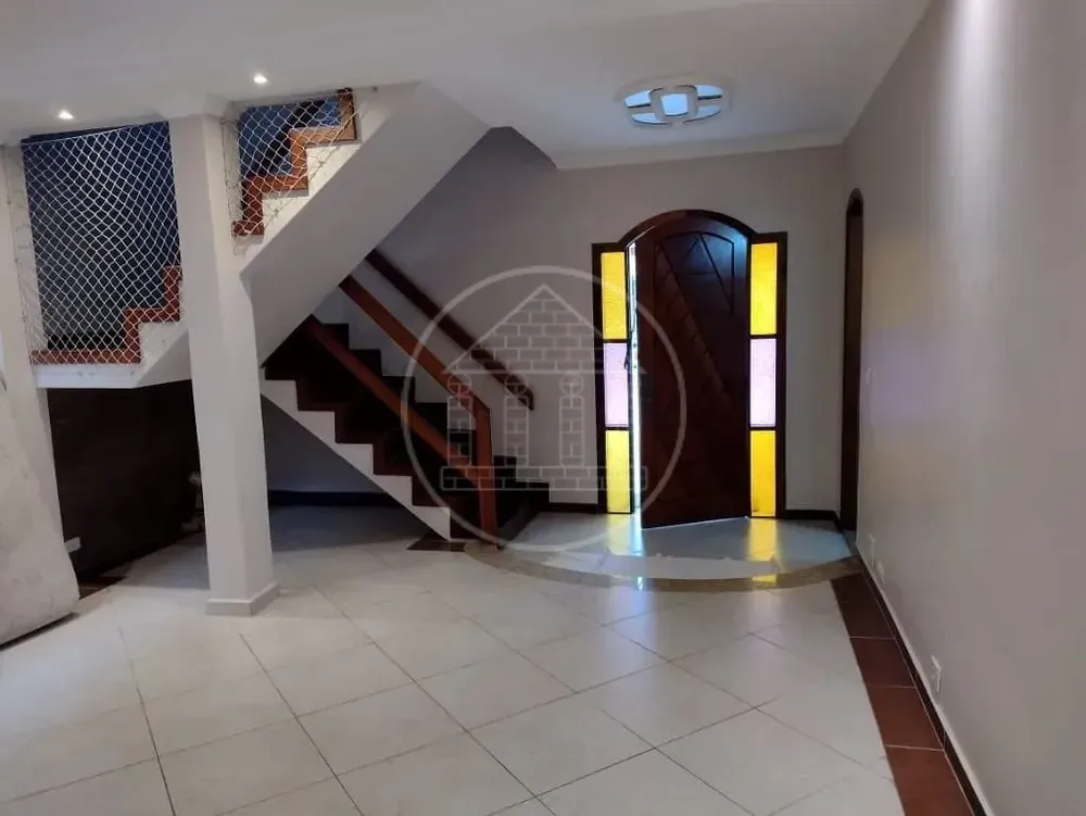 Sobrado, 4 quartos, 200 m² - Foto 4