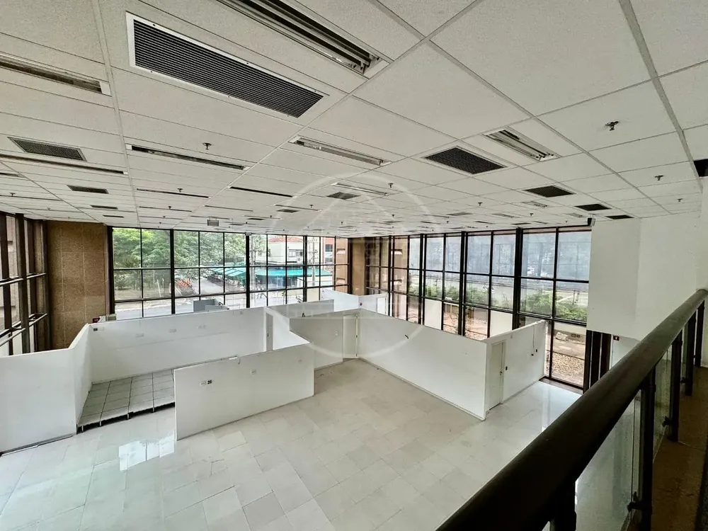 Sala-Conjunto, 1300 m² - Foto 4