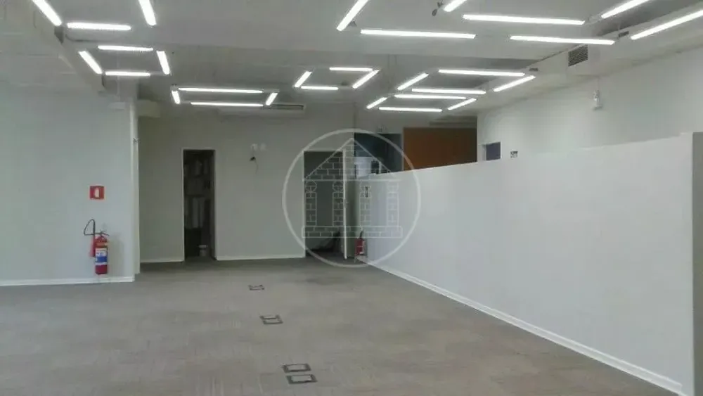 Sala-Conjunto, 374 m² - Foto 1