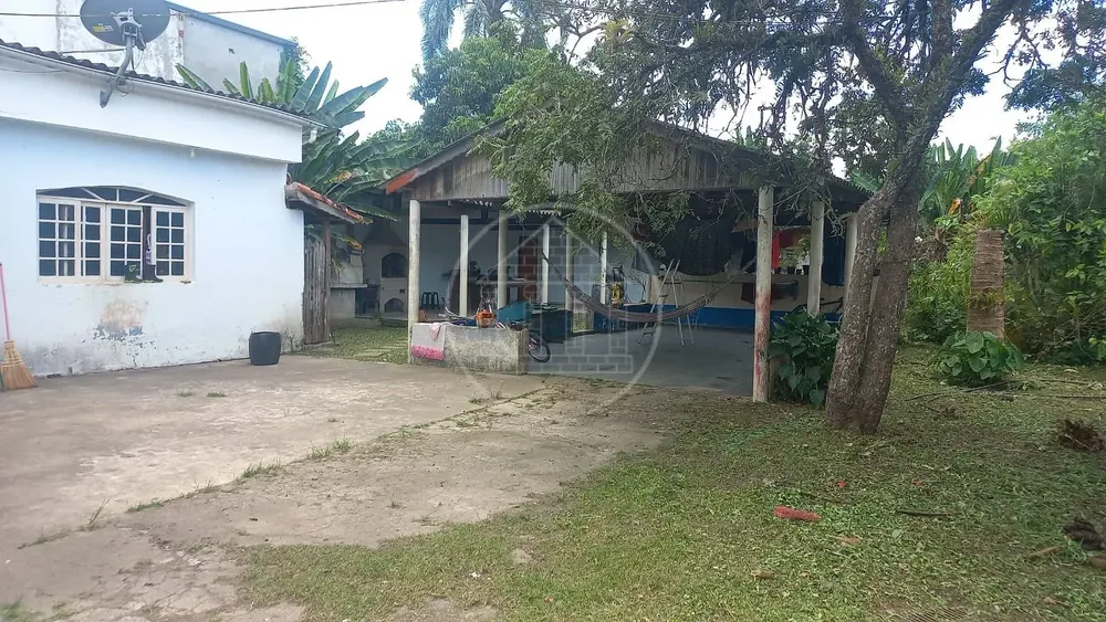 Chácara, 3 quartos, 1500 m² - Foto 1