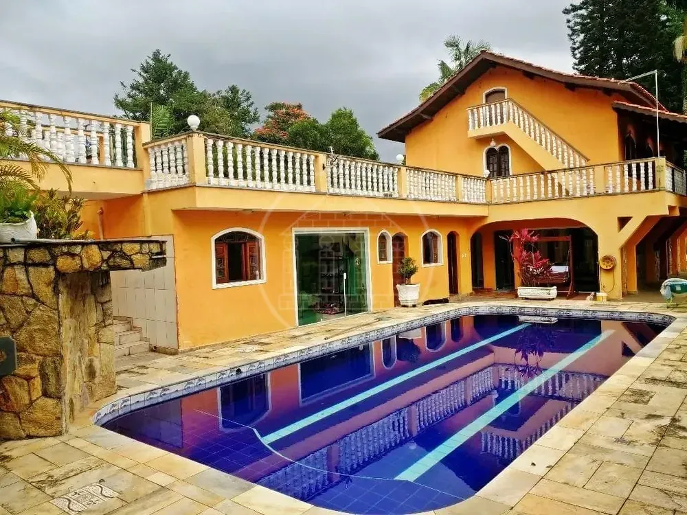 Sobrado, 3 quartos, 400 m² - Foto 1