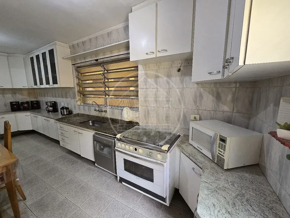 Casa, 3 quartos, 250 m² - Foto 11