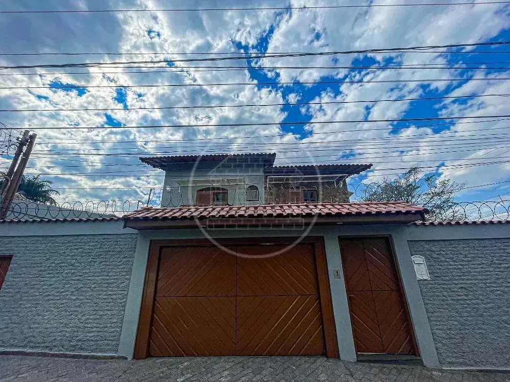 Sobrado, 4 quartos, 550 m² - Foto 1
