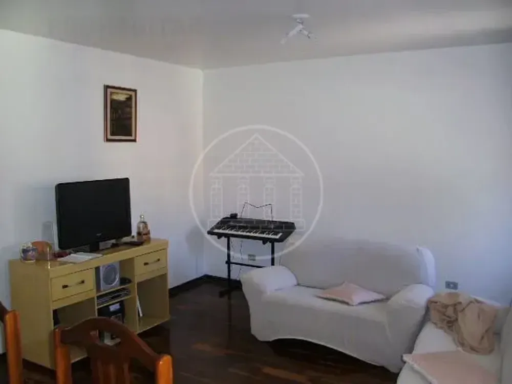 Casa, 3 quartos, 250 m² - Foto 3