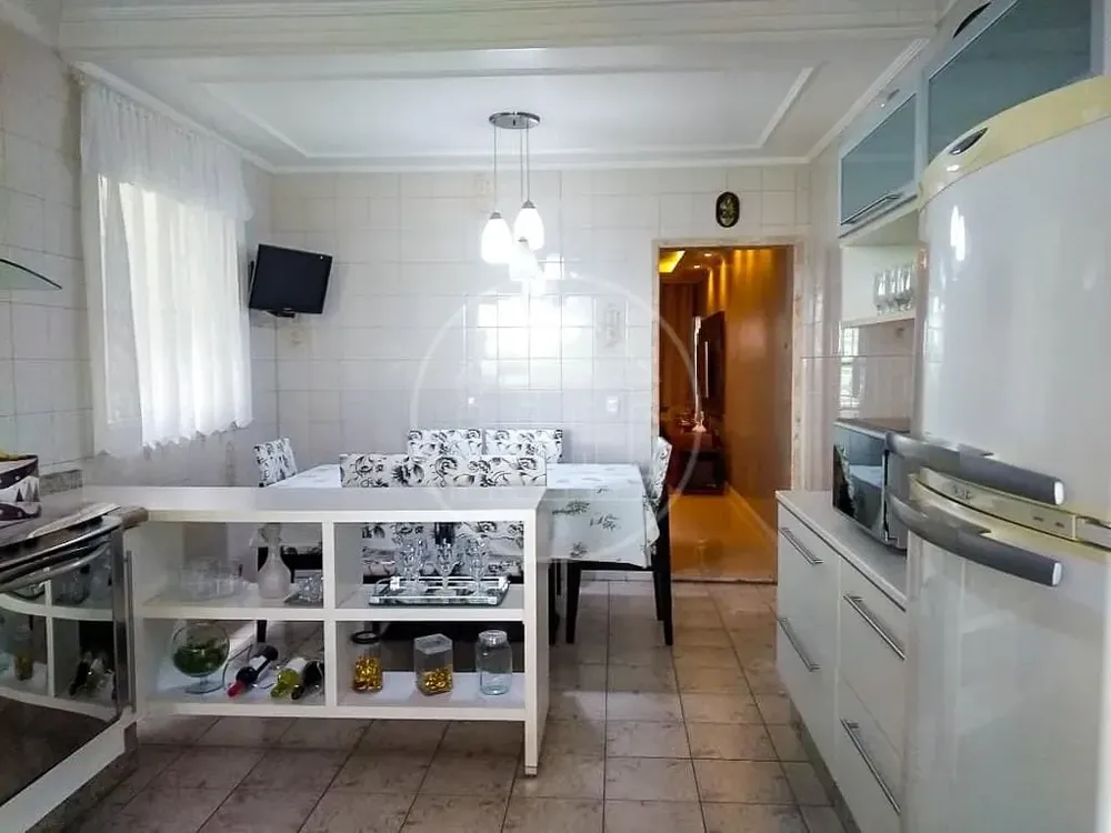 Sobrado, 3 quartos, 270 m² - Foto 6