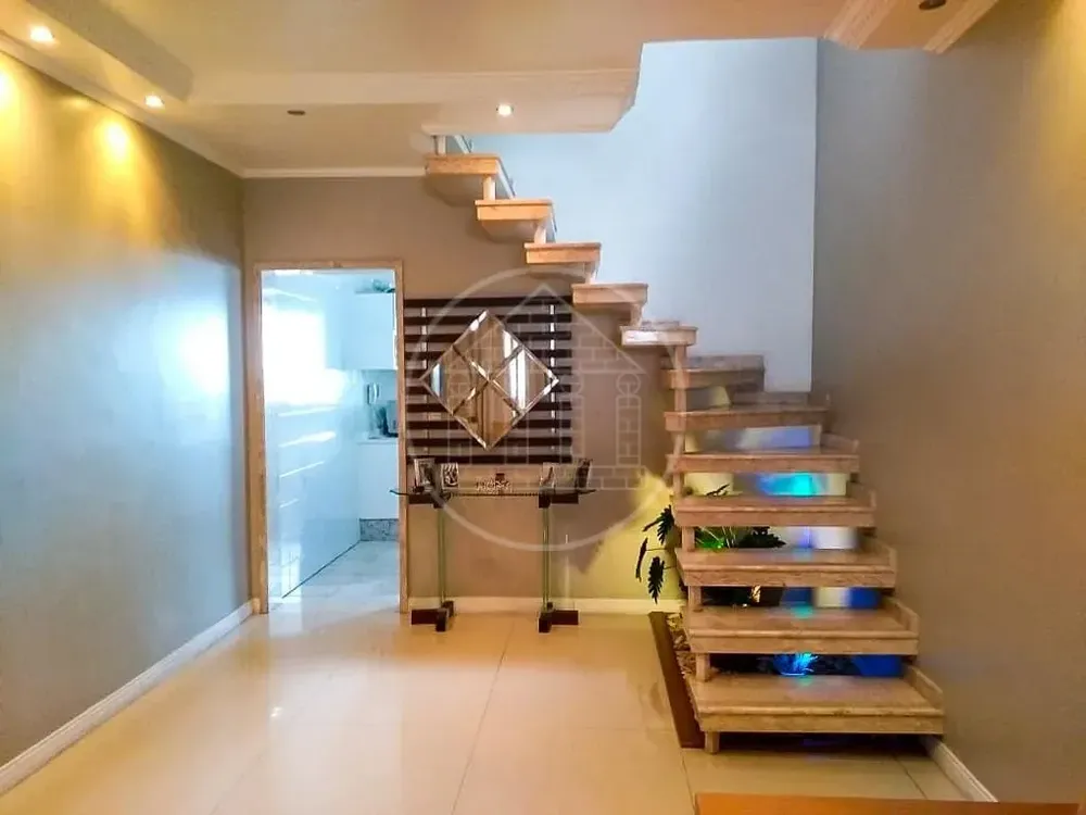 Sobrado, 3 quartos, 270 m² - Foto 7
