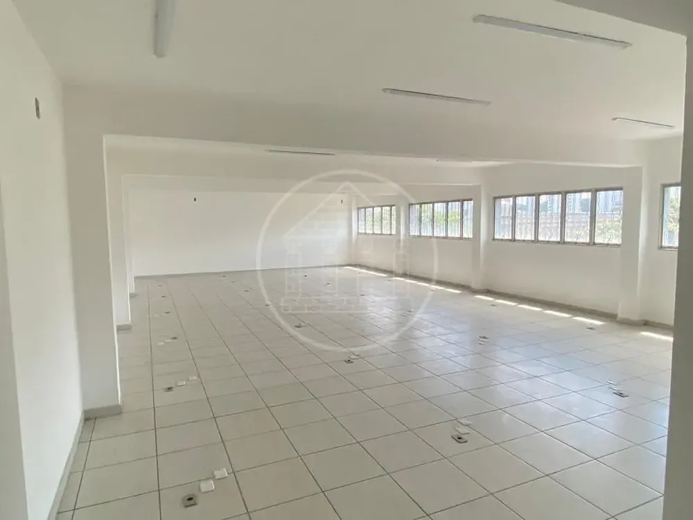 Prédio Inteiro, 984 m² - Foto 2