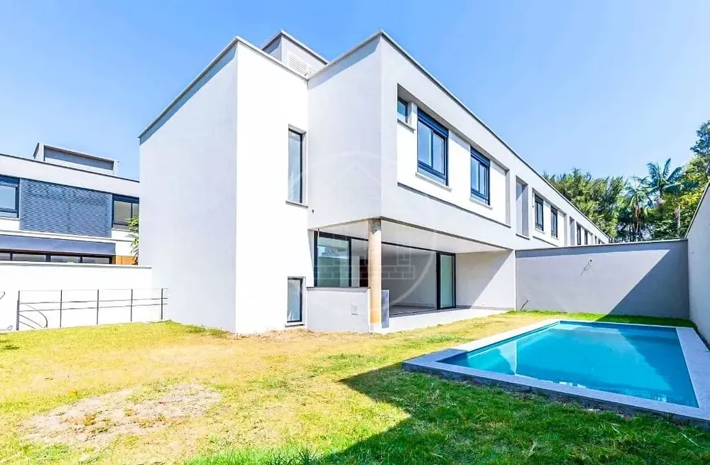 Sobrado, 4 quartos, 250 m² - Foto 1