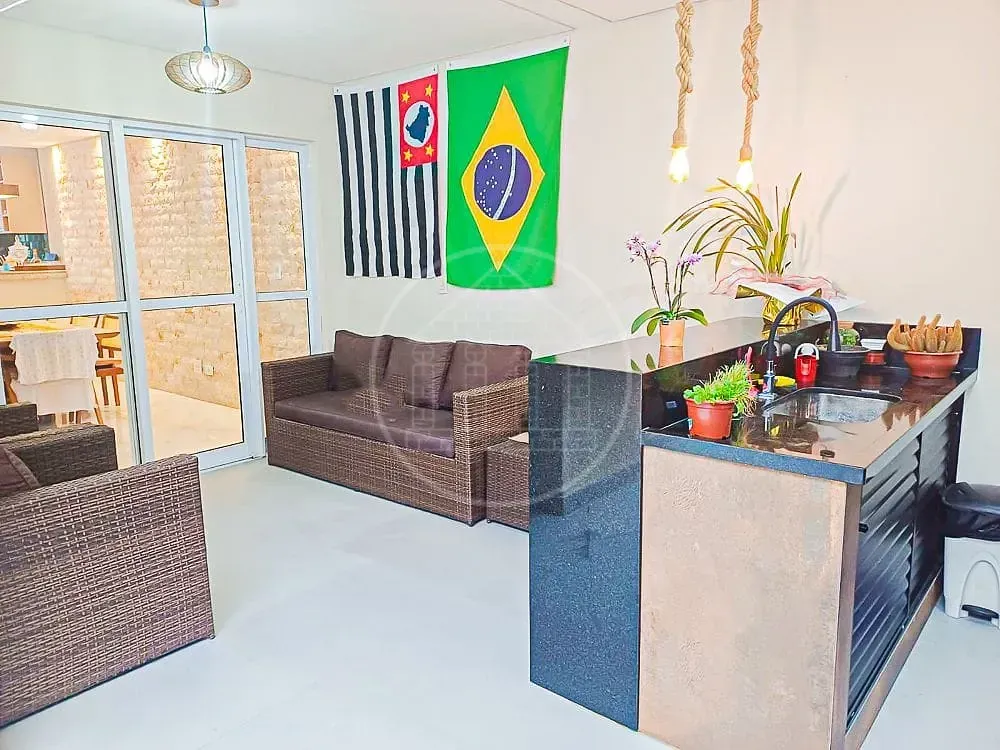 Sobrado, 3 quartos, 207 m² - Foto 2