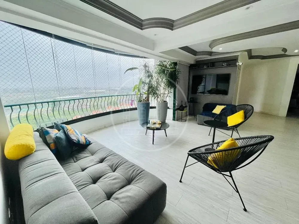 Apartamento, 3 quartos, 130 m² - Foto 1