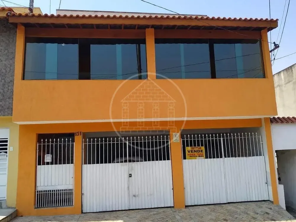 Sobrado, 3 quartos, 180 m² - Foto 1