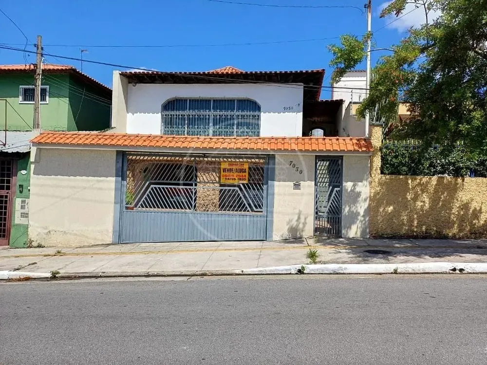 Casa, 3 quartos, 250 m² - Foto 1