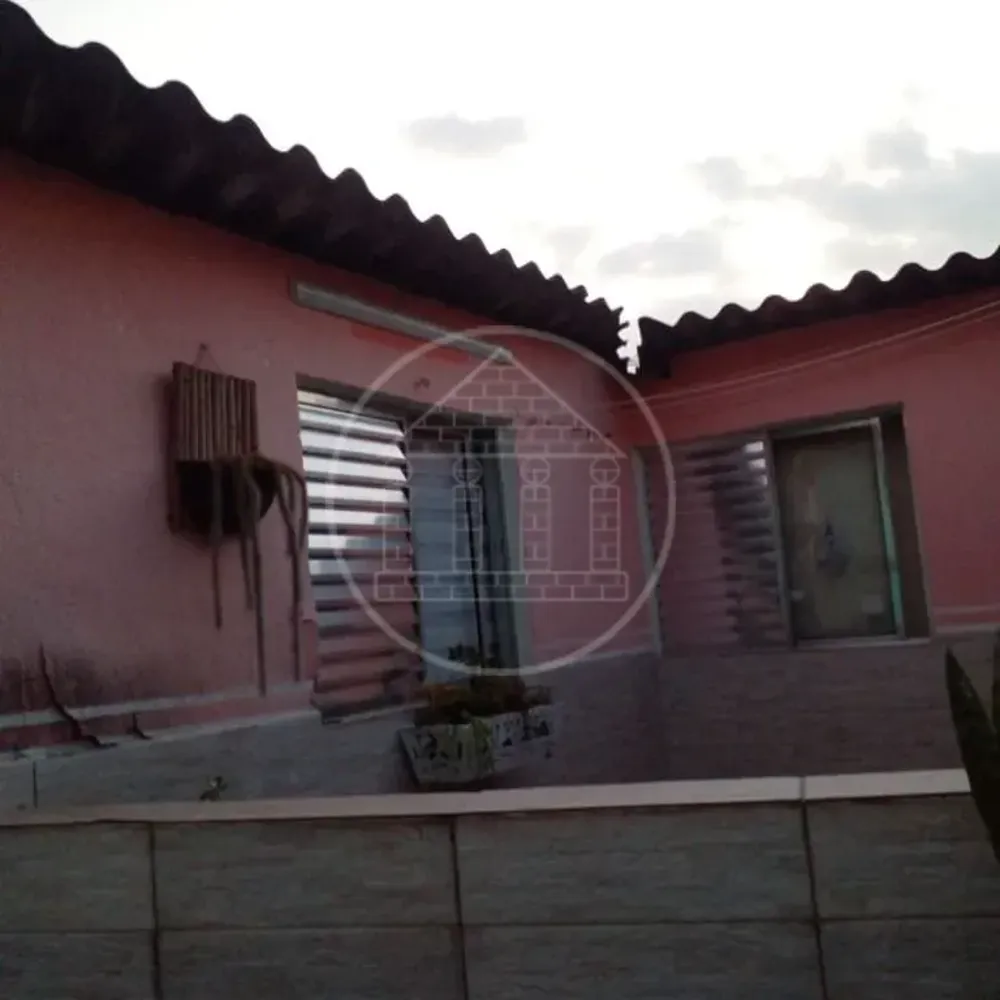 Casa, 7 quartos, 205 m² - Foto 2