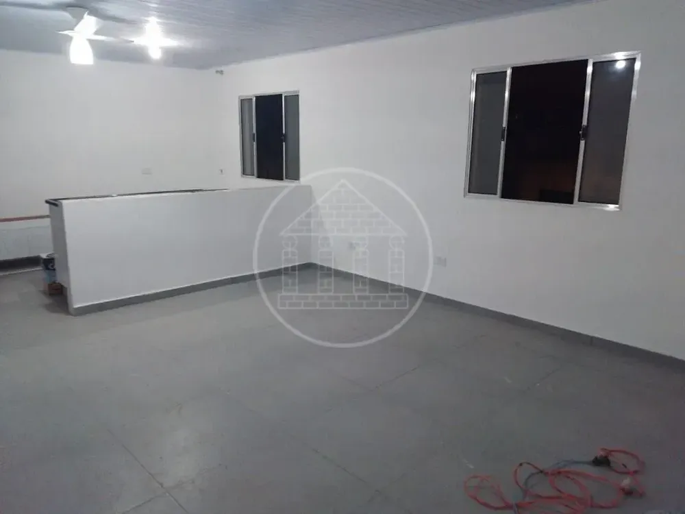 Casa, 7 quartos, 205 m² - Foto 3