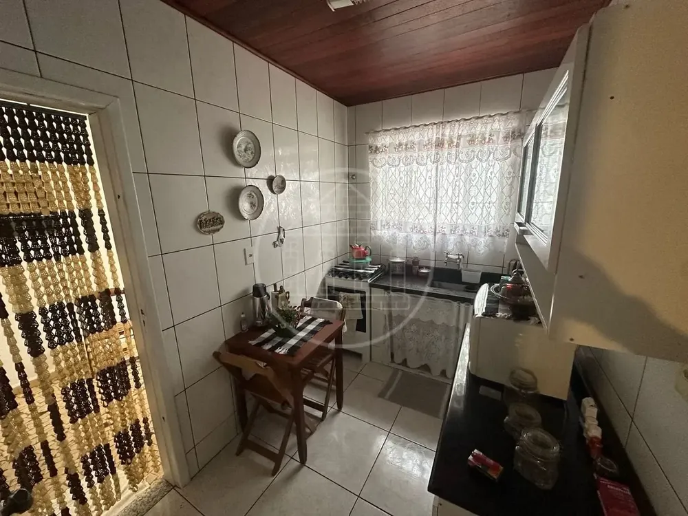 Casa, 3 quartos, 200 m² - Foto 9