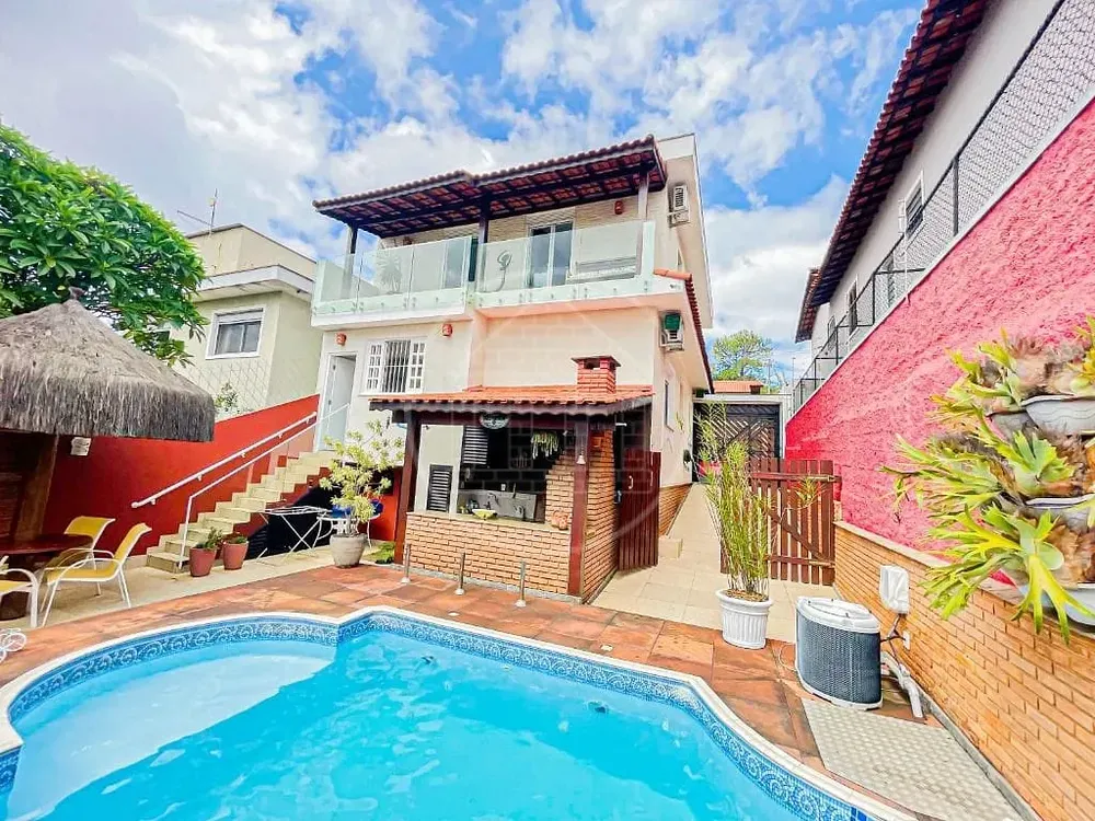 Sobrado, 4 quartos, 209 m² - Foto 1