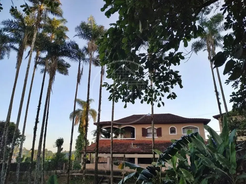 Chácara, 4 quartos, 2100 m² - Foto 1