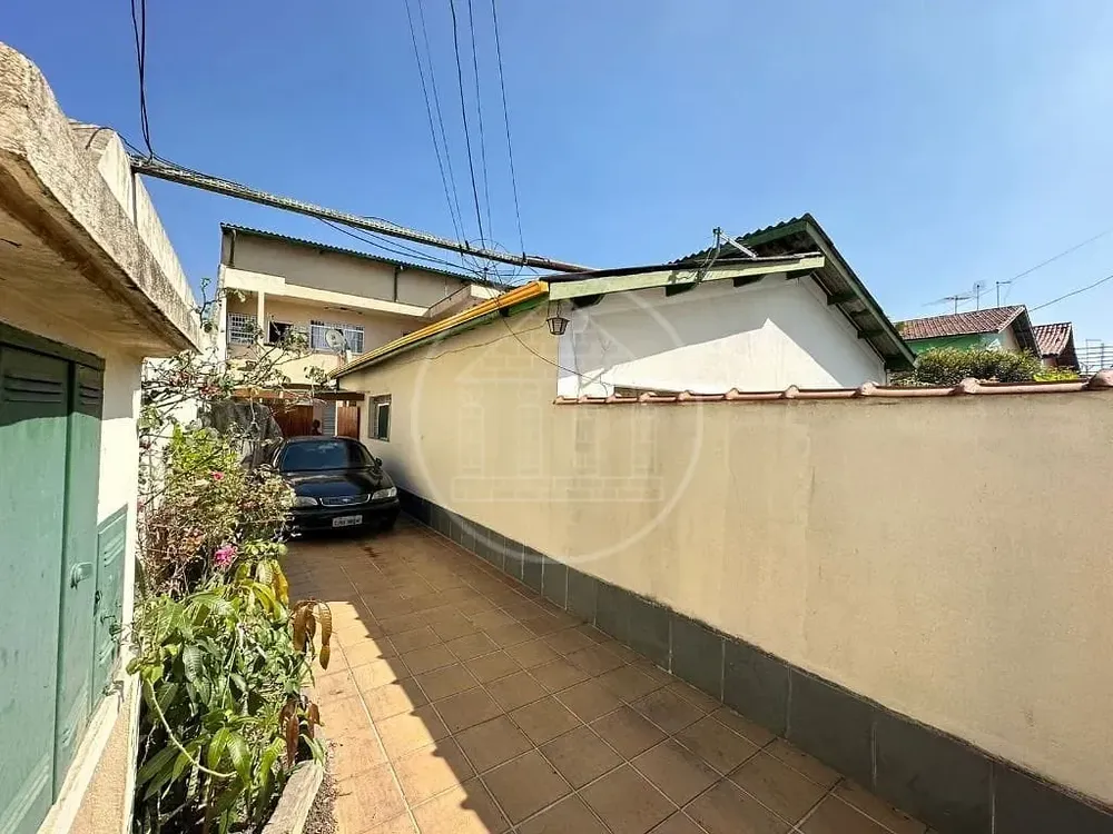 Casa, 6 quartos, 226 m² - Foto 5
