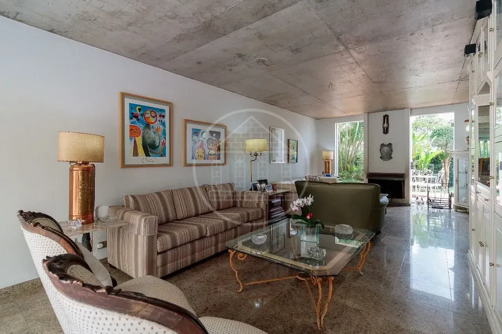 Casa, 4 quartos, 240 m² - Foto 13