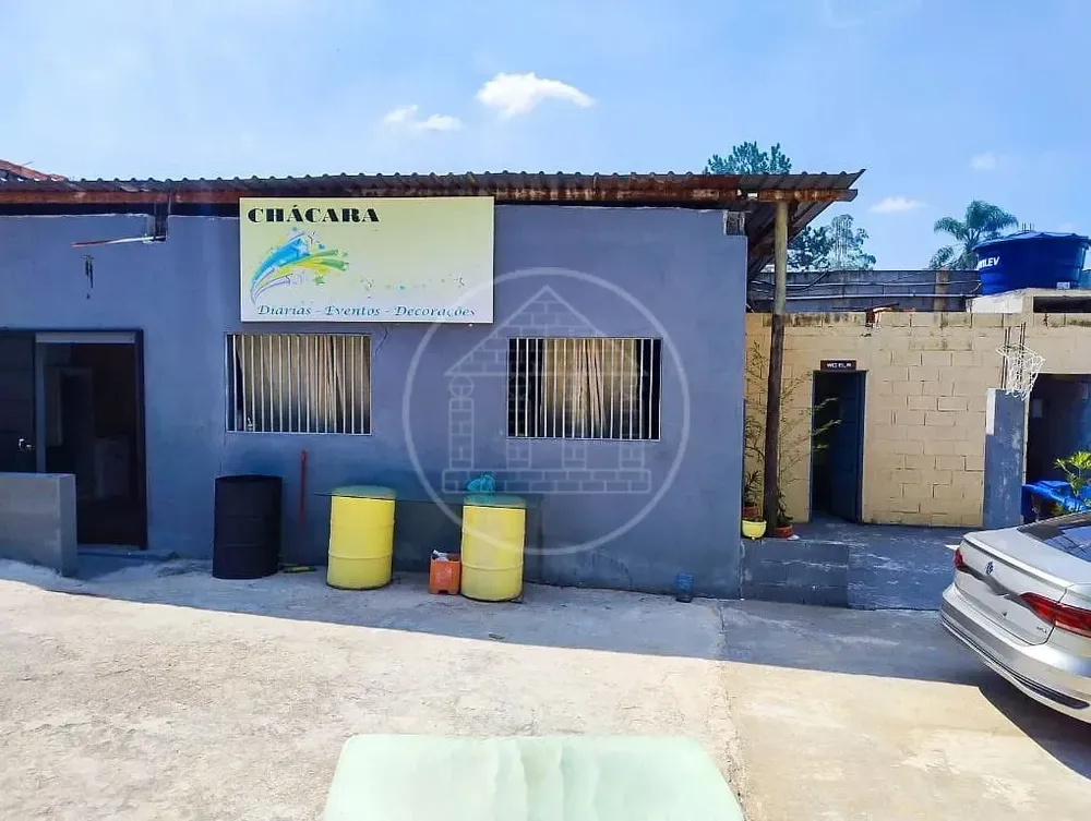 Chácara, 2 quartos, 2000 m² - Foto 1