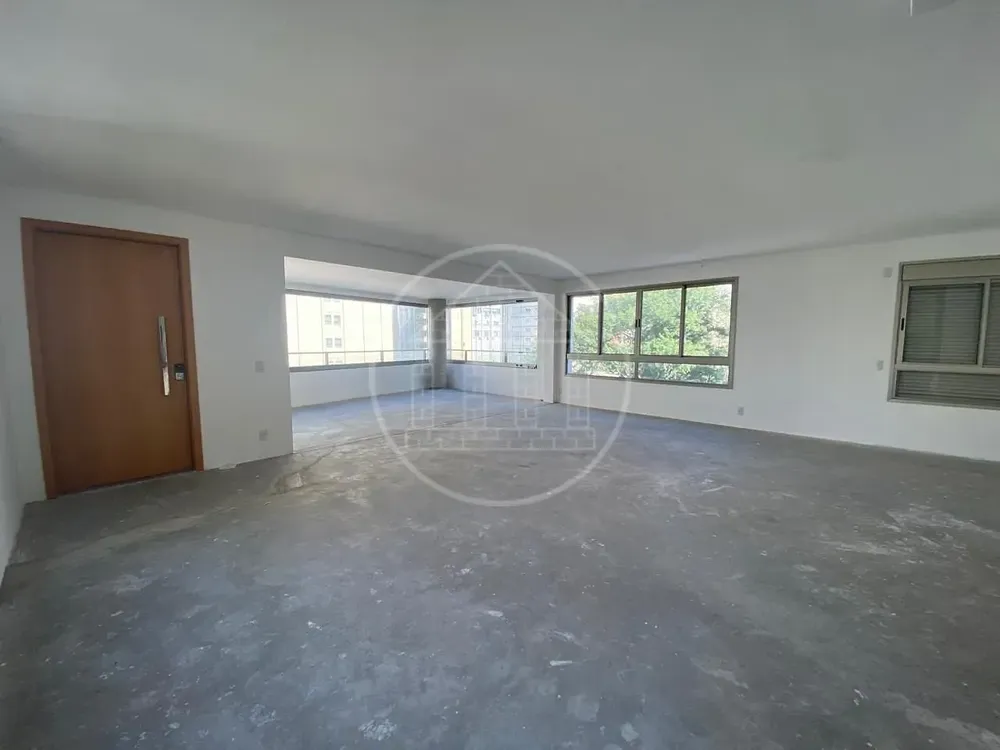 Apartamento, 3 quartos, 187 m² - Foto 1
