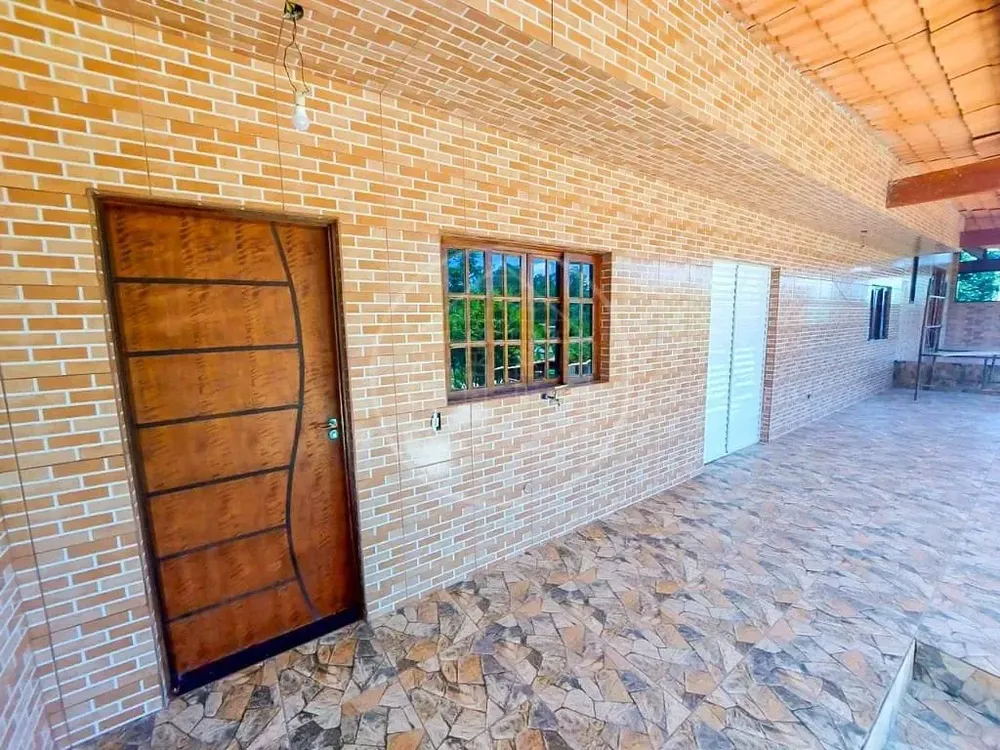 Chácara, 2 quartos, 1350 m² - Foto 2