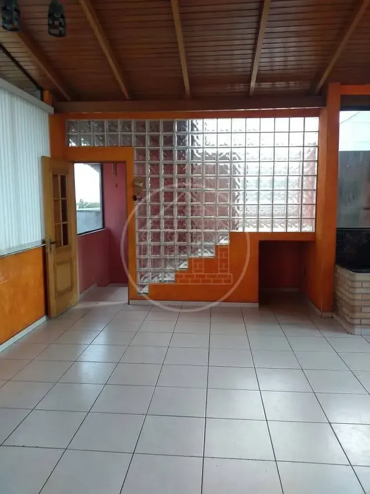 Sobrado, 3 quartos, 250 m² - Foto 1