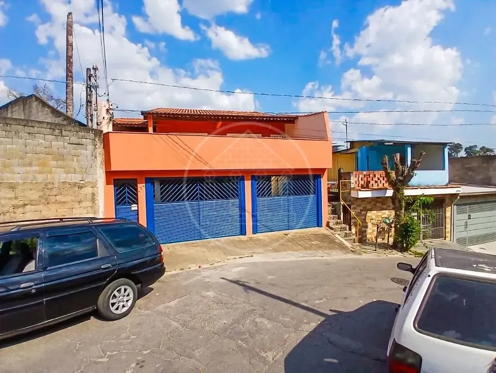 Casa, 6 quartos, 240 m² - Foto 2