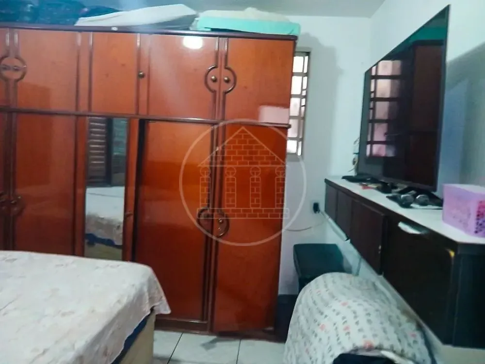 Casa, 6 quartos, 240 m² - Foto 13