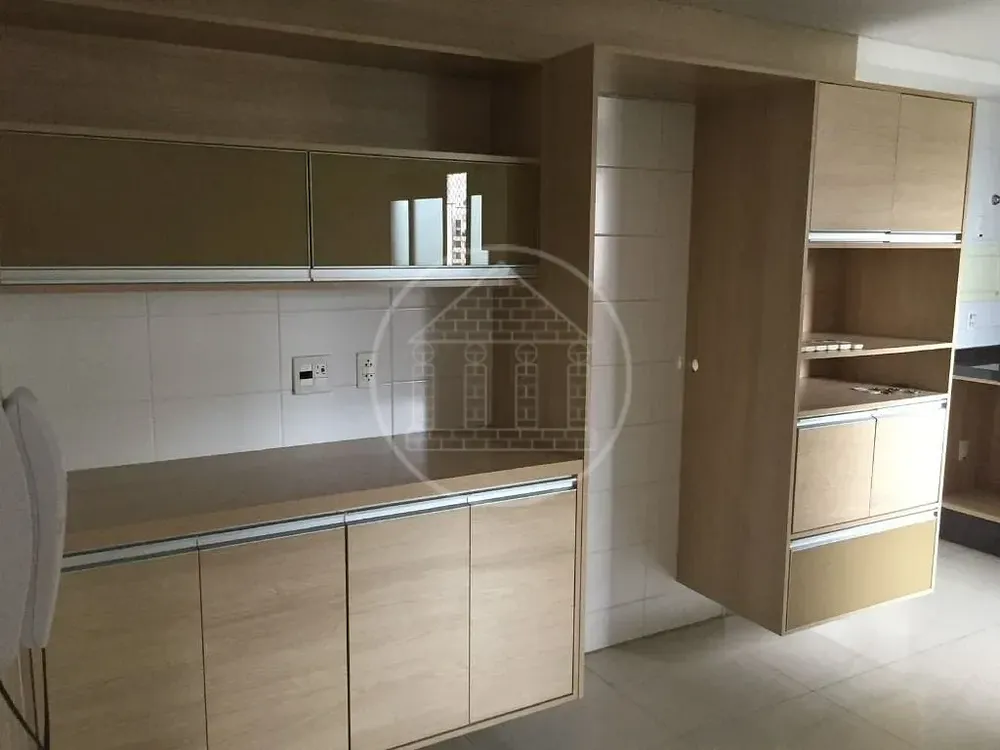 Apartamento, 3 quartos, 182 m² - Foto 5